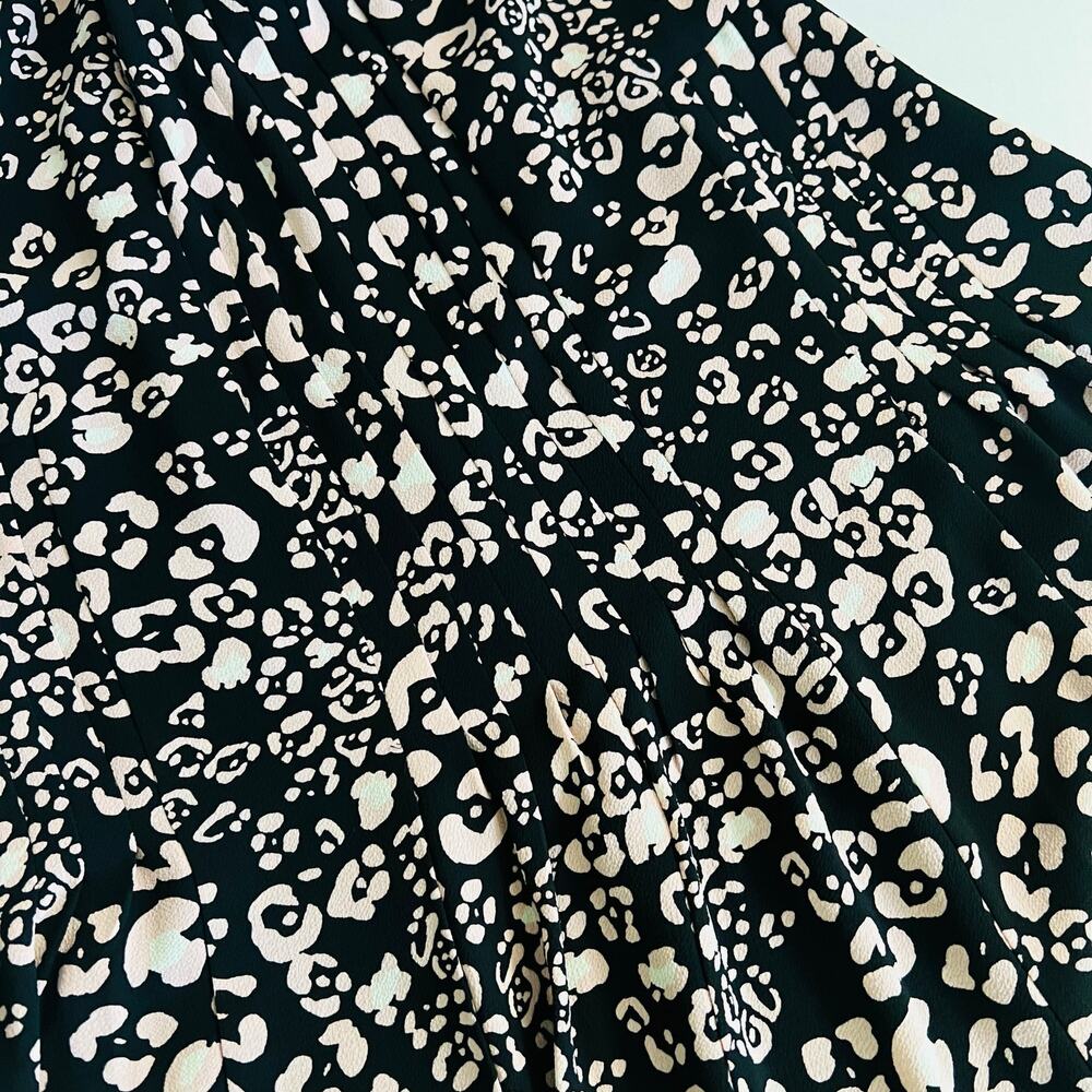 Talbots Cheetah Printed Sleeveless Sheath Dress Size 8 Petite Black Ivory - Picture 4 of 8